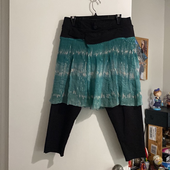 Zara pants Medium - Picture 3 of 10